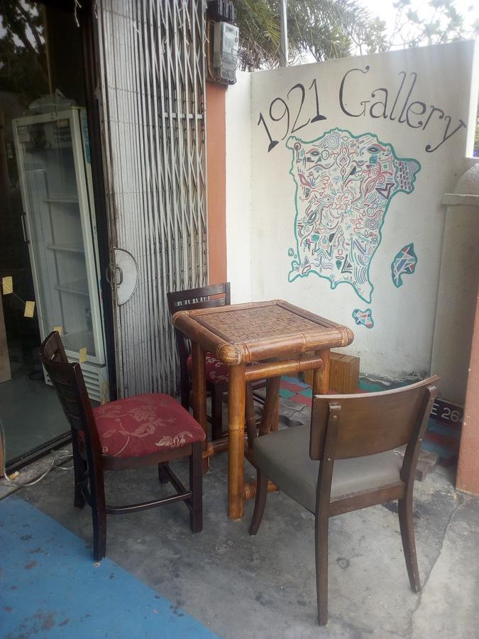 1921 Art Gallery & Travel Lodge George Town Bagian luar foto